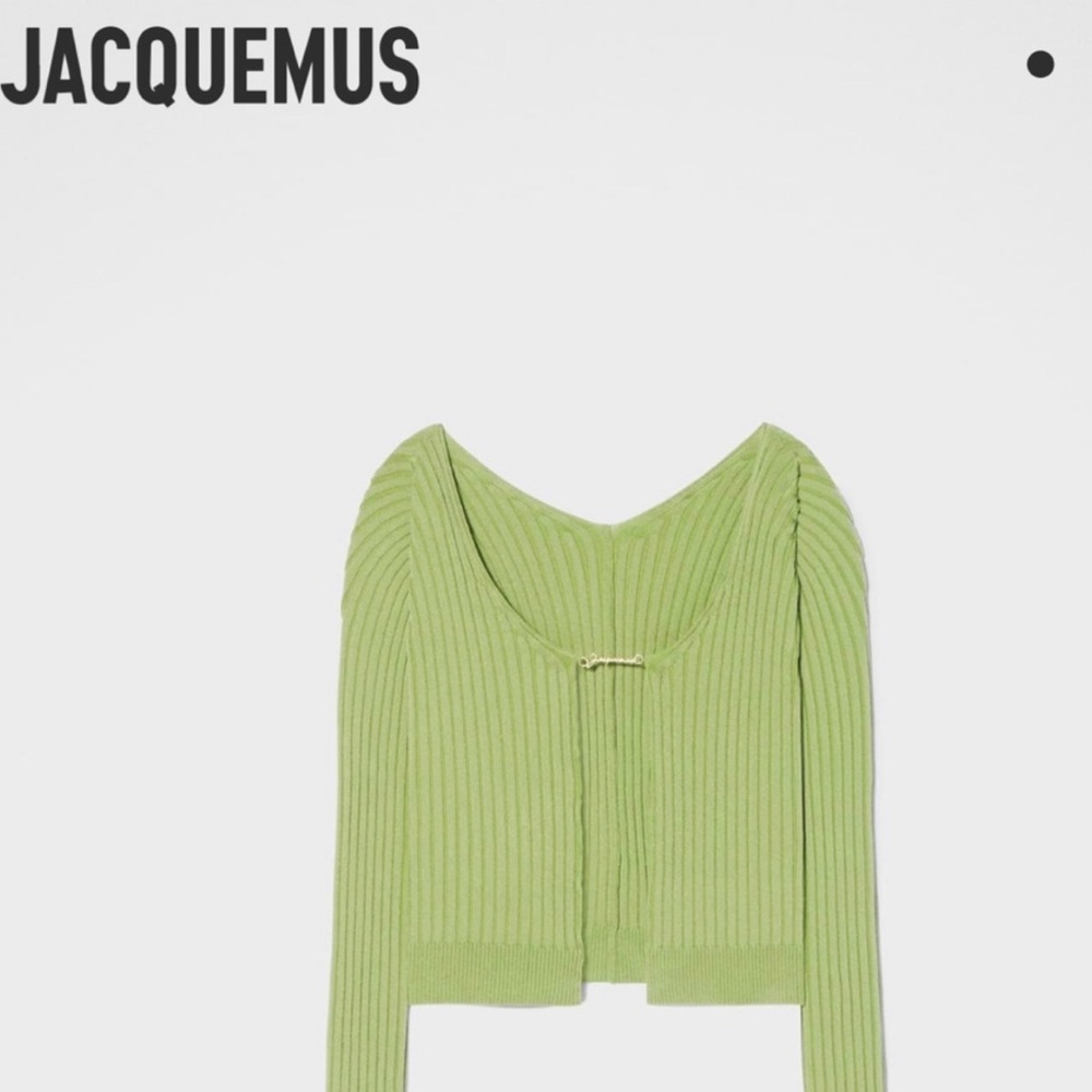 - Jacquemus 🔥 Small Italian. Wonderful, fashion and stunning